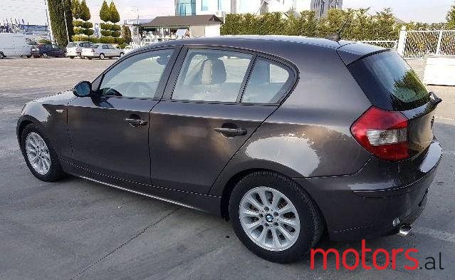 2007' BMW 120 photo #3