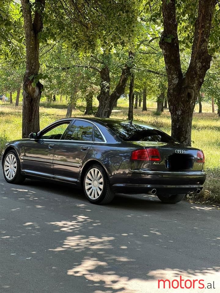 2007' Audi A8 photo #2