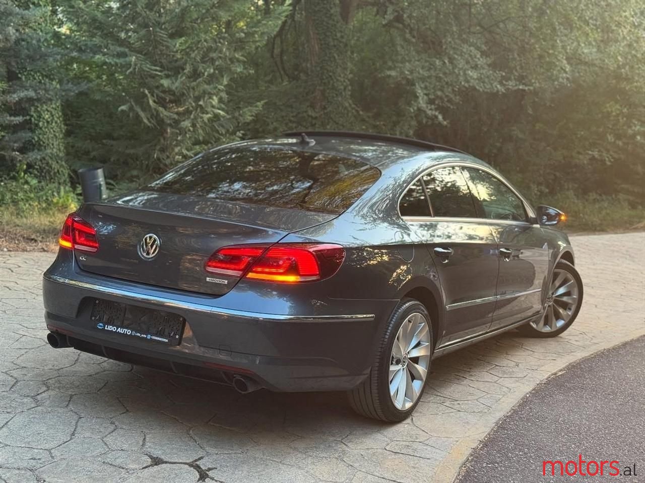 2014' Volkswagen photo #4