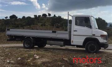 2000' Mercedes-Benz photo #1