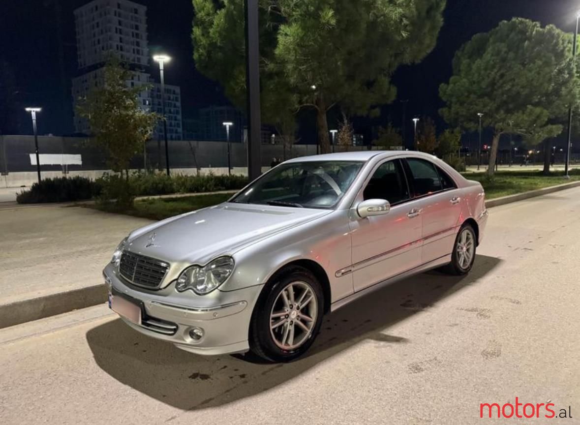 2006' Mercedes-Benz C 220 photo #4