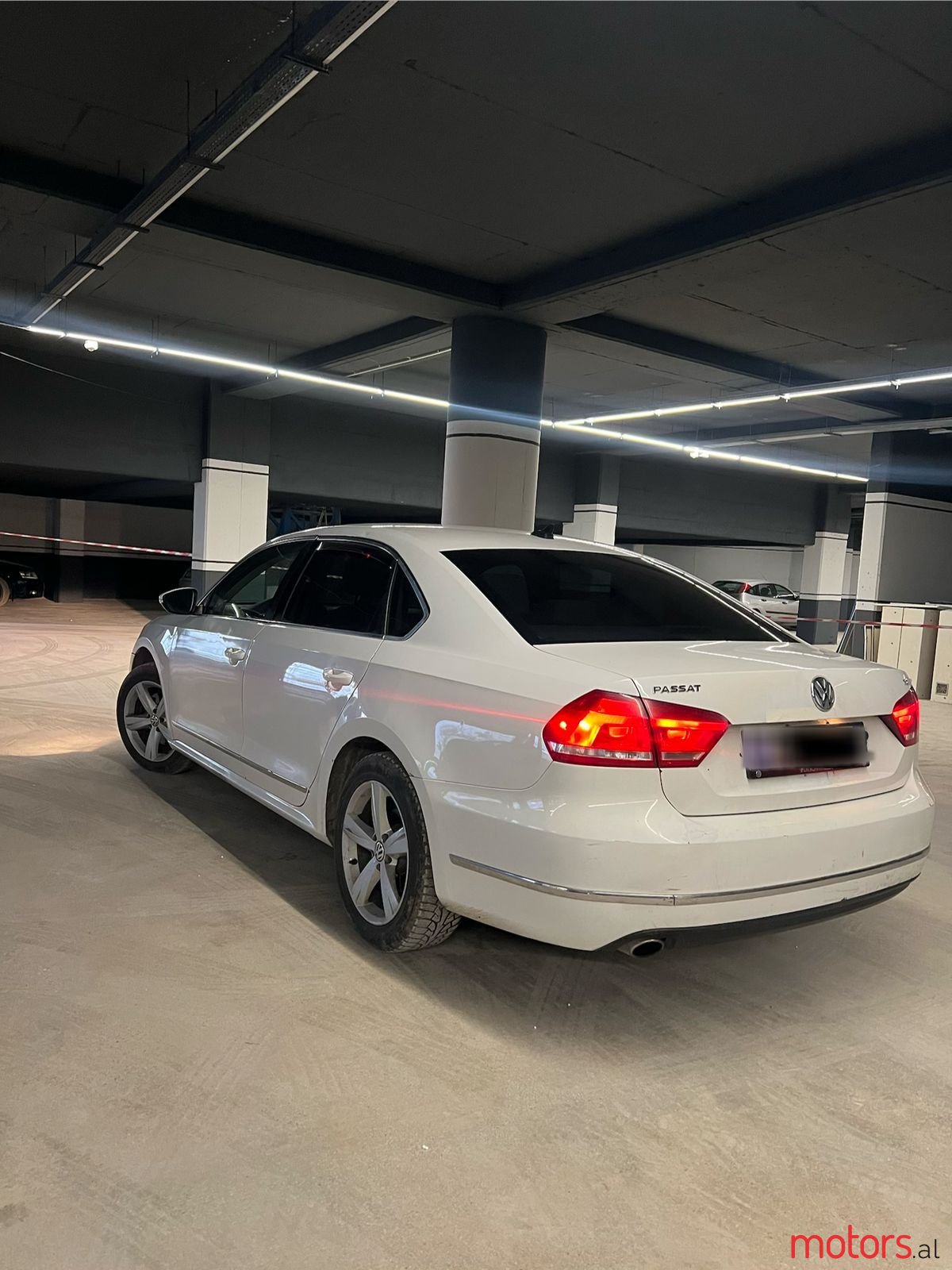 2013' Volkswagen Passat B7 photo #1