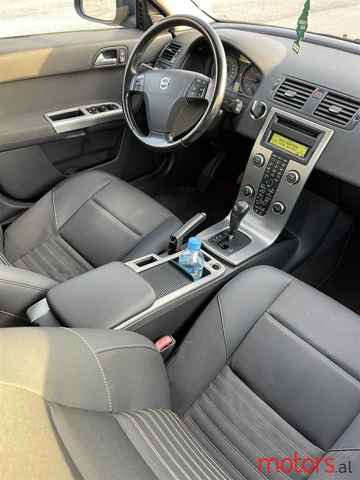 2009' Volvo V50 photo #4