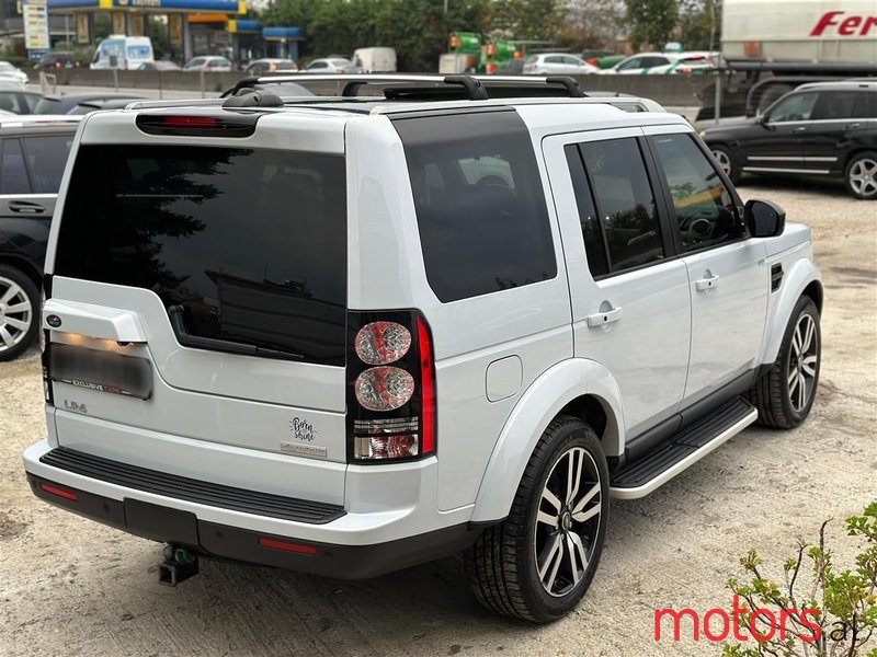 2016' Land Rover Discovery photo #4