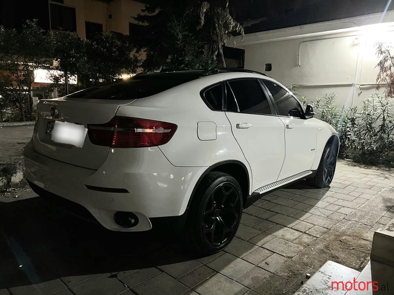 2010' BMW X6 photo #3