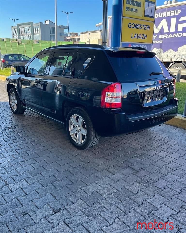 2008' Jeep Compass photo #2