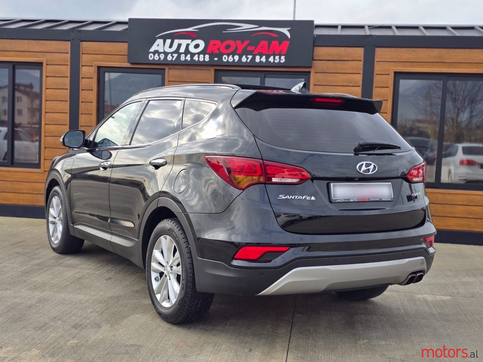 2016' Hyundai Santa Fe photo #4