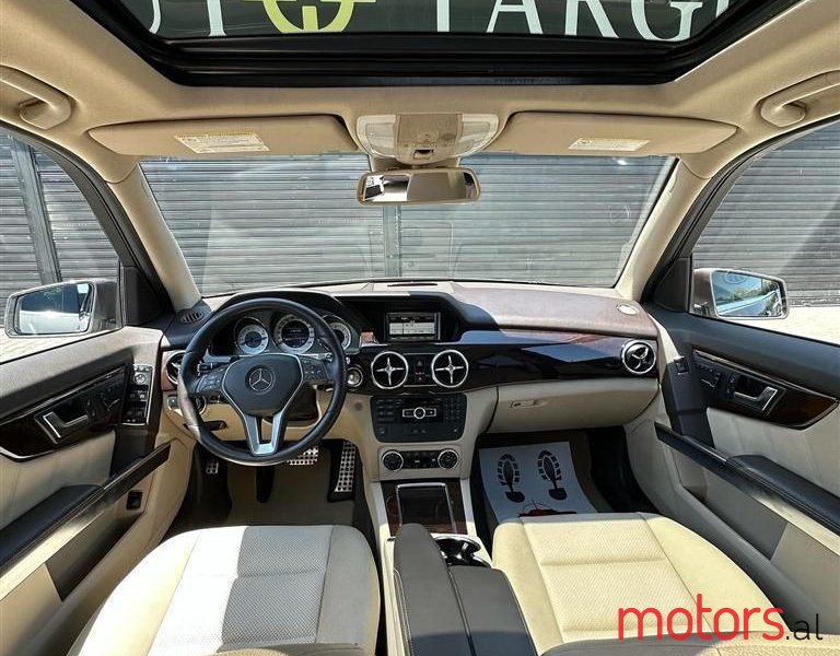 2013' Mercedes-Benz GLK 250 photo #3