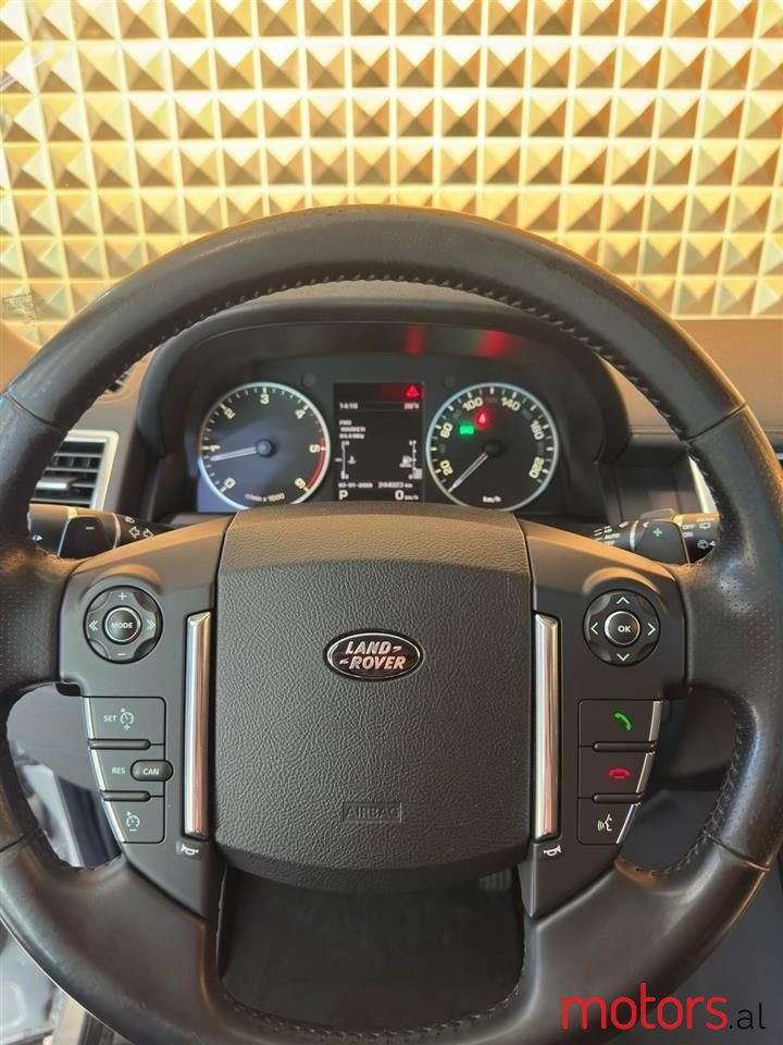 2012' Land Rover Range Rover Sport photo #2