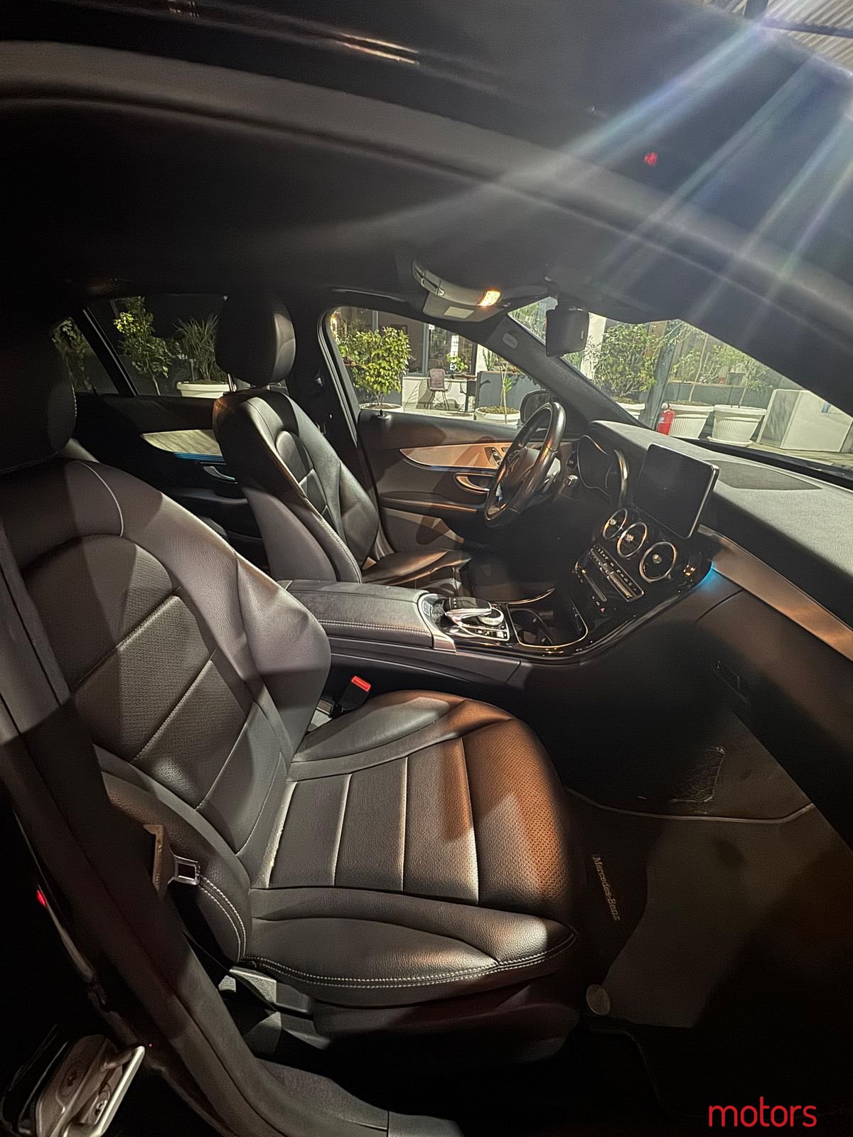 2015' Mercedes-Benz C 300 photo #6