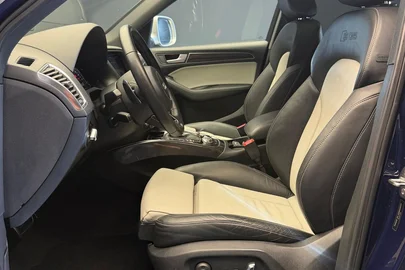 Promo photo