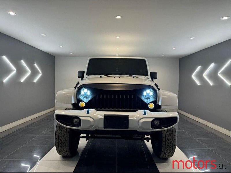 2012' Jeep Wrangler photo #3