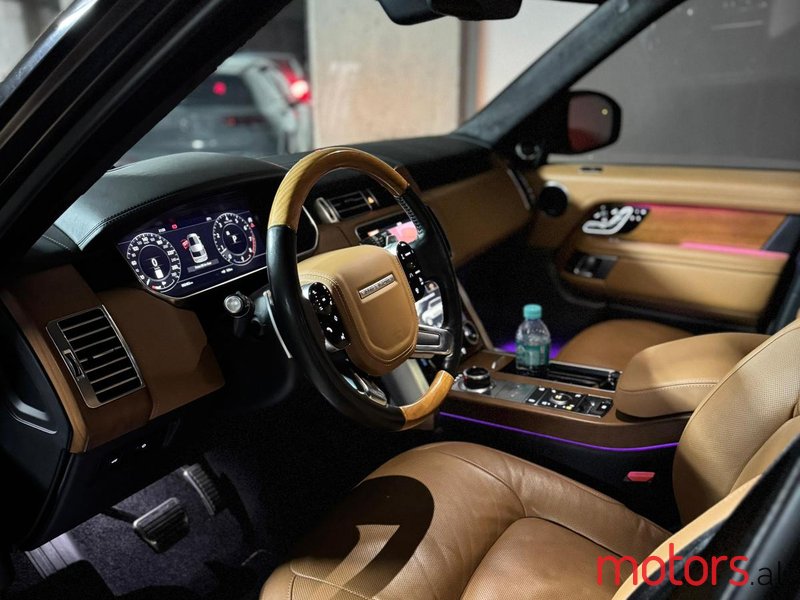 2020' Land Rover Range Rover 5.0 Supercharged P525 photo #3