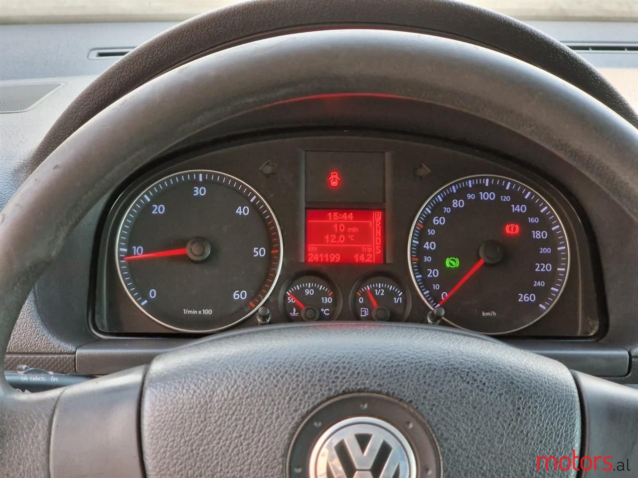 2009' Volkswagen Caddy photo #6