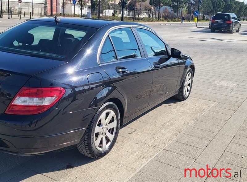 2009' Mercedes-Benz C 220 photo #2