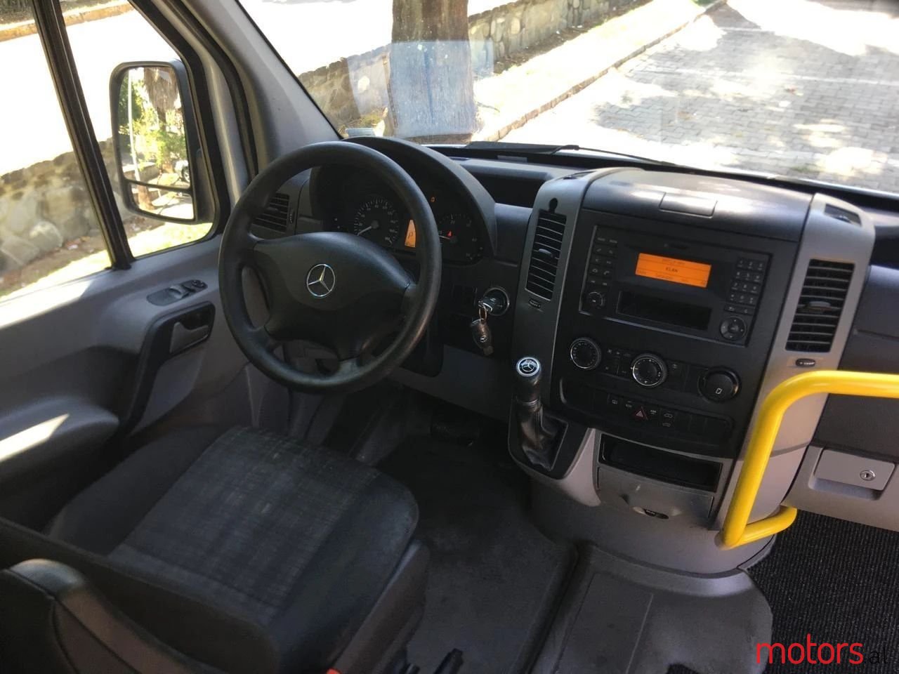 2016' Mercedes-Benz Sprinter photo #2