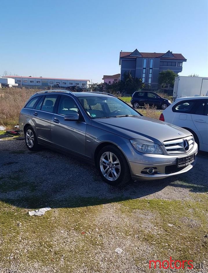 2009' Mercedes-Benz C 200 photo #1