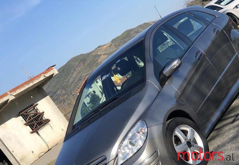 2007' Mercedes-Benz B 180 photo #1