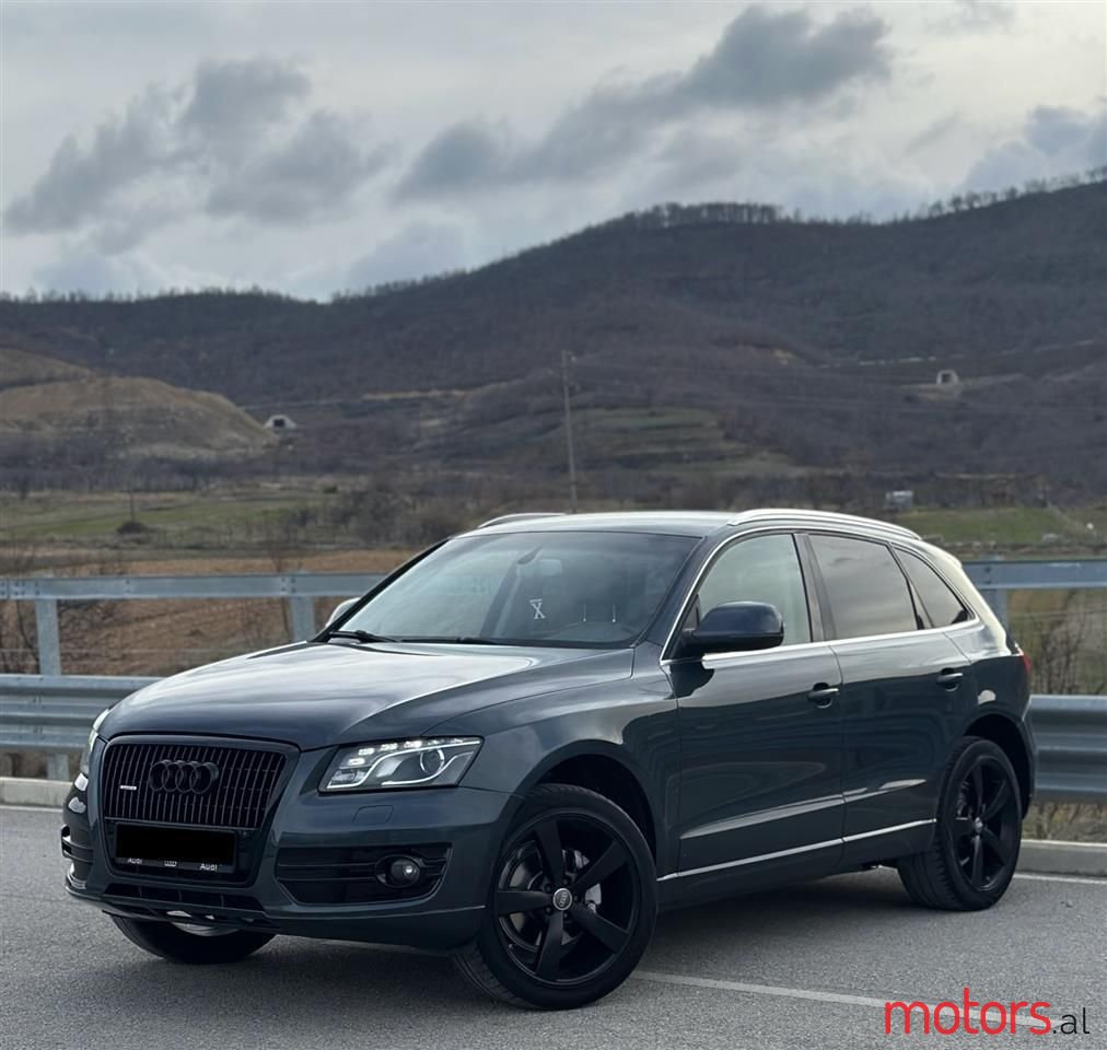 2010' Audi Q5 photo #1