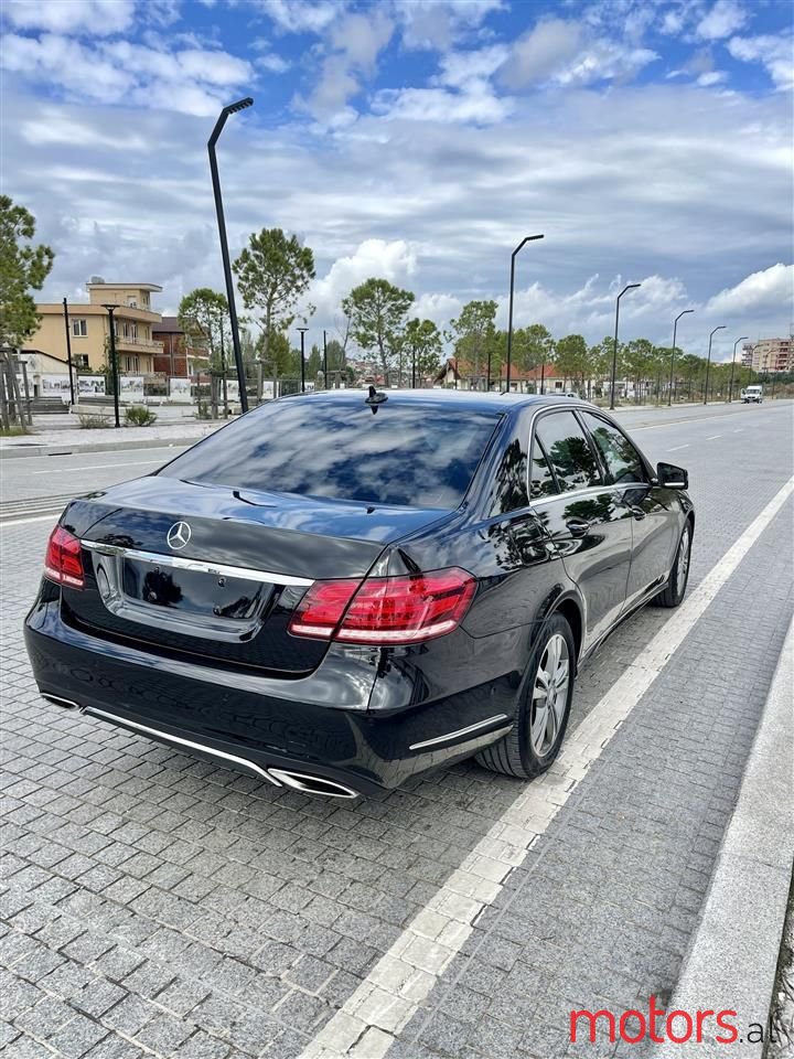 2014' Mercedes-Benz E 220 photo #6