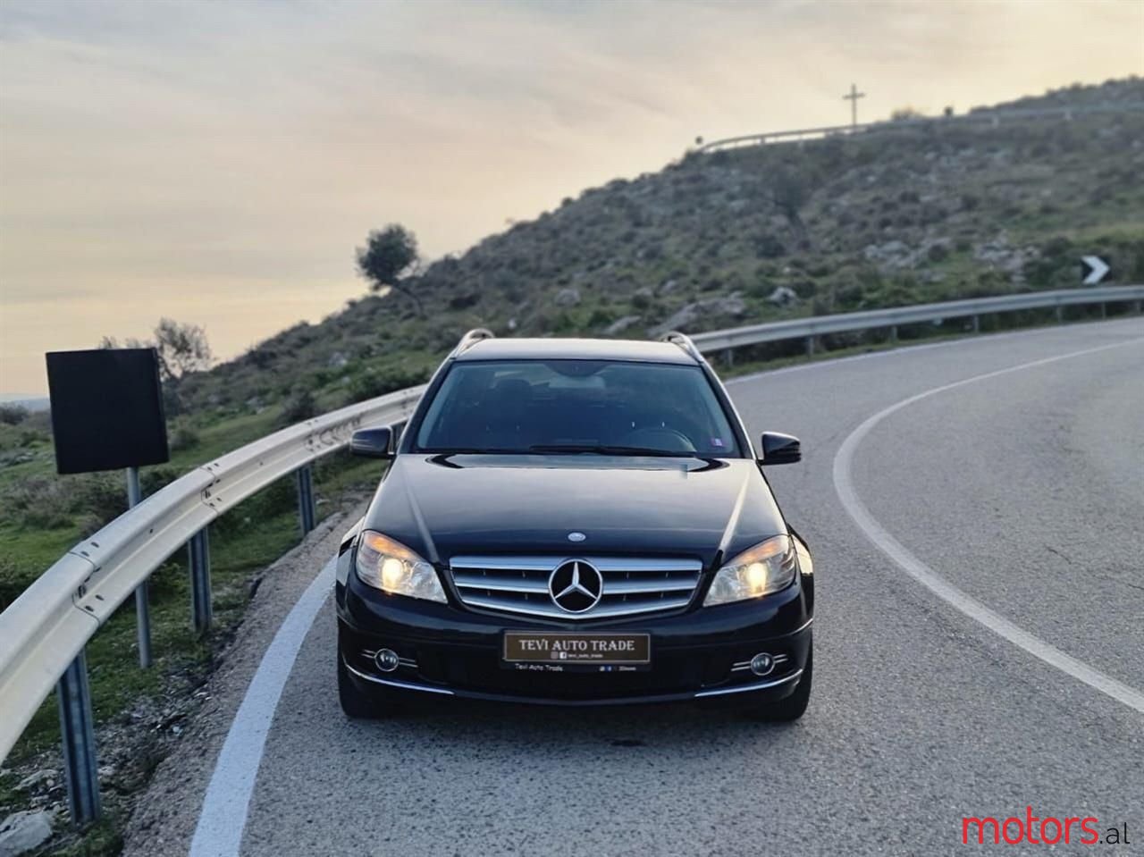 2010' Mercedes-Benz C 220 photo #3