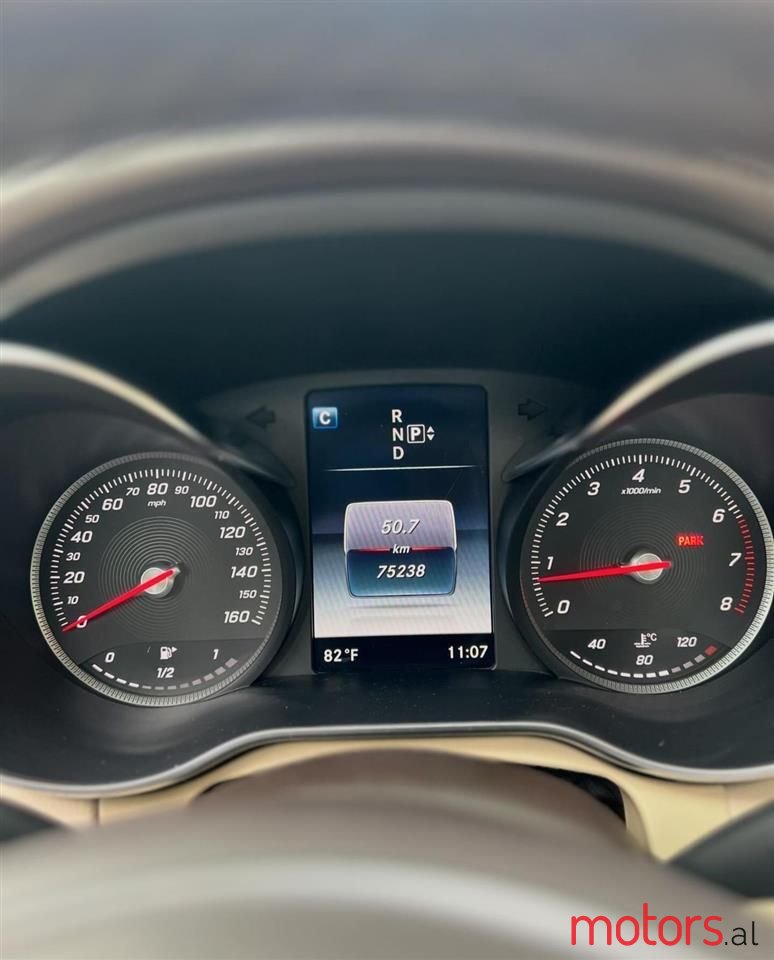 2016' Mercedes-Benz C 300 photo #5