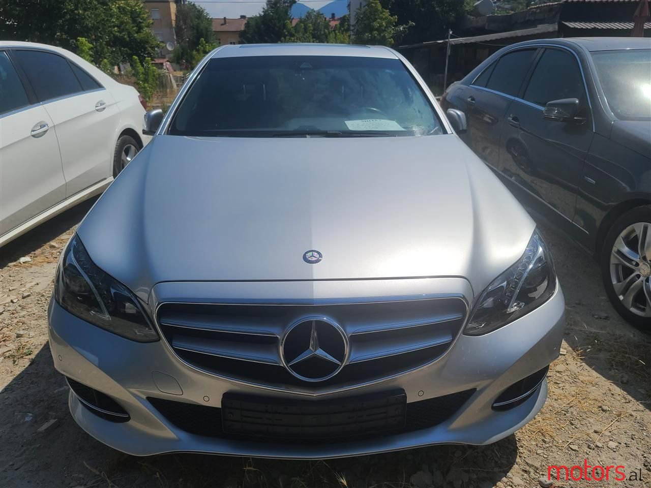 2016' Mercedes-Benz E 220 photo #1