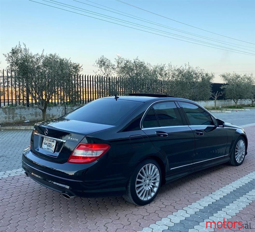 2010' Mercedes-Benz C 250 photo #3