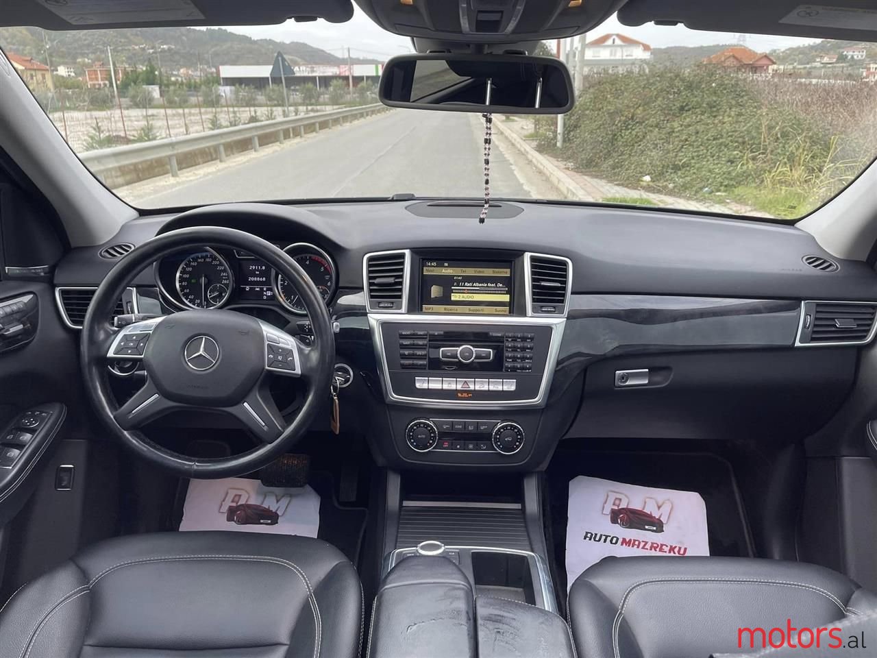 2012' Mercedes-Benz ML 350 photo #2