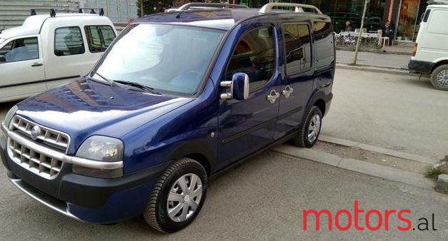 2003' Fiat Doblo photo #2
