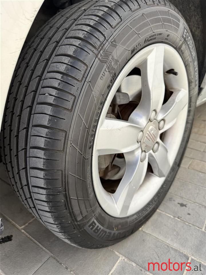 2003' SEAT Alhambra photo #6