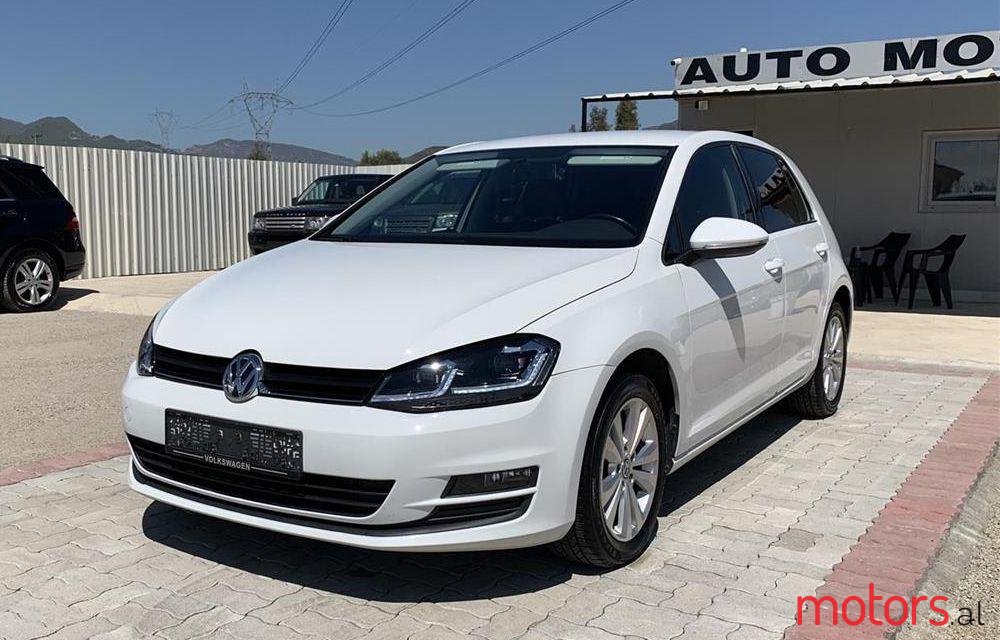 2015' Volkswagen Golf photo #1