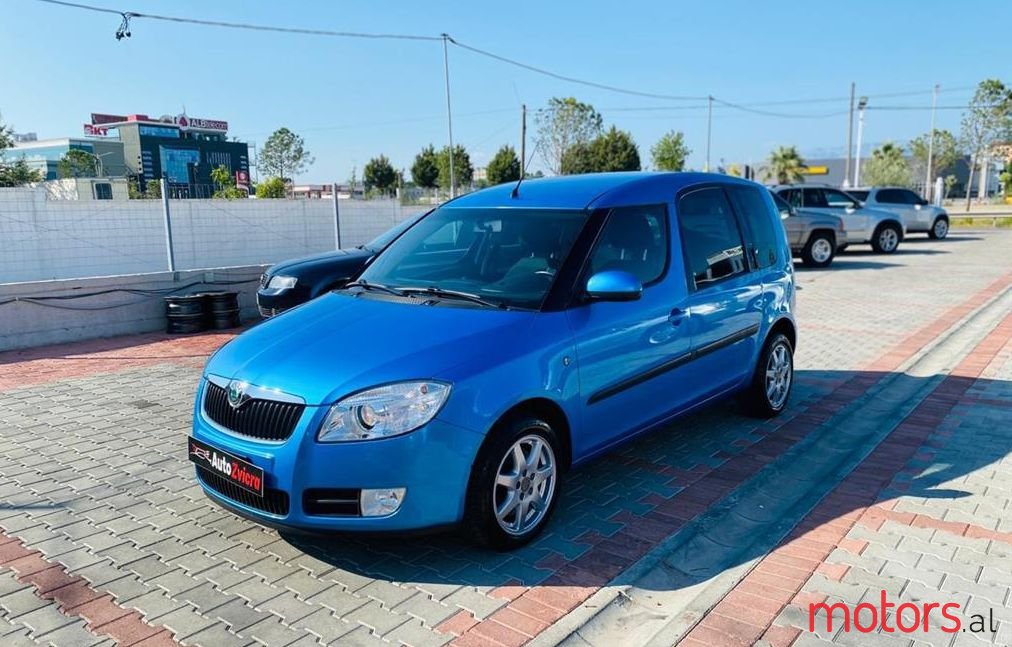 2008' Skoda Roomster photo #1