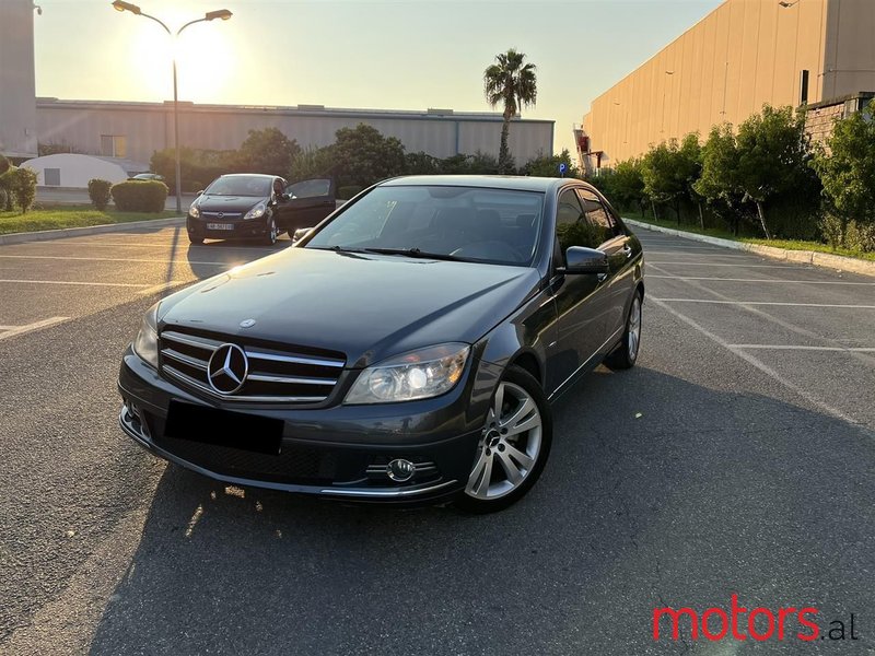 2010' Mercedes-Benz C 200 photo #1