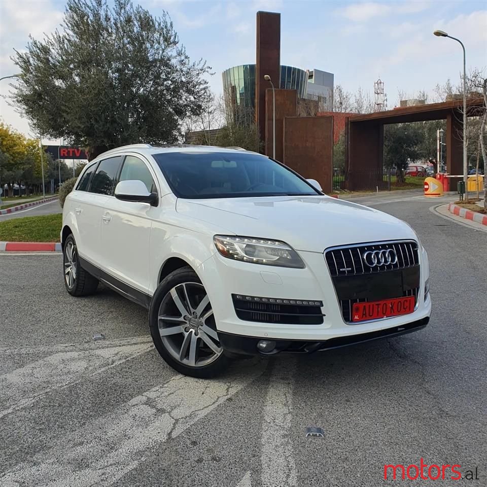 2010' Audi Q7 photo #1