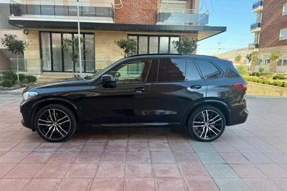 2019' BMW X5