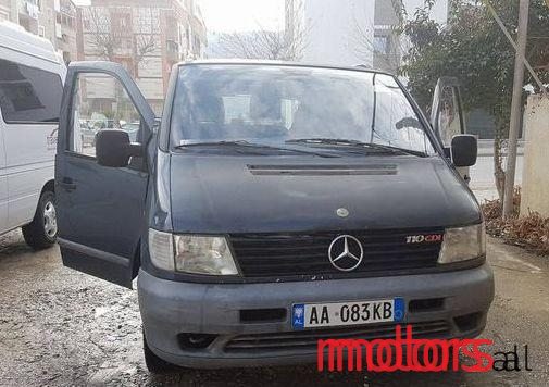 2000' Mercedes-Benz photo #1