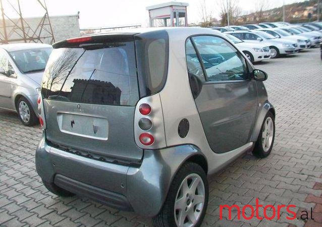 2001' Smart Fortwo photo #1
