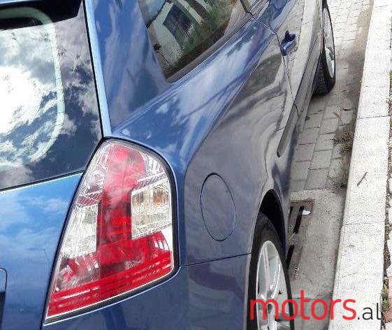 2004' Fiat Stilo photo #2