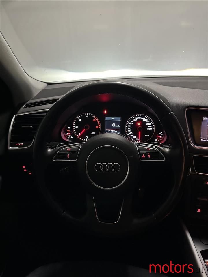 2013' Audi Q5 photo #4