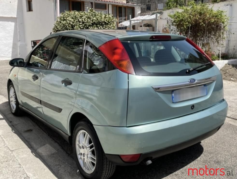 2001' Ford Focus photo #3