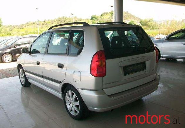 2004' Mitsubishi Space Star photo #1