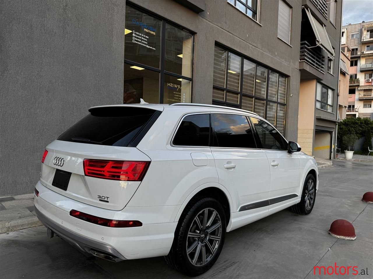 2017' Audi Q7 photo #2