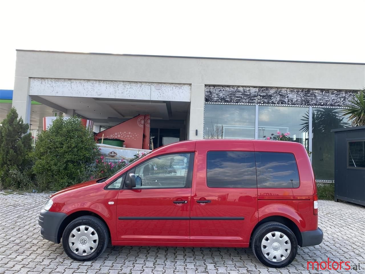 2007' Volkswagen Caddy photo #3