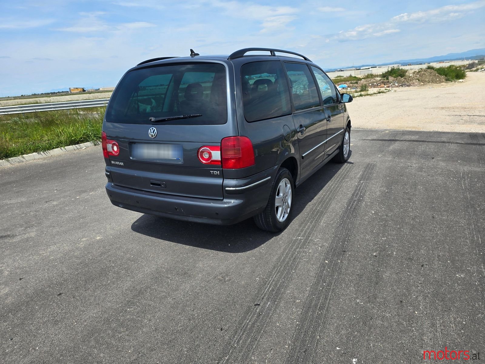 2007' Volkswagen Sharan photo #4