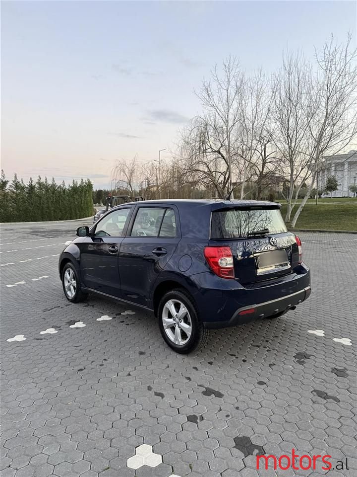 2010' Toyota Urban Cruiser photo #4