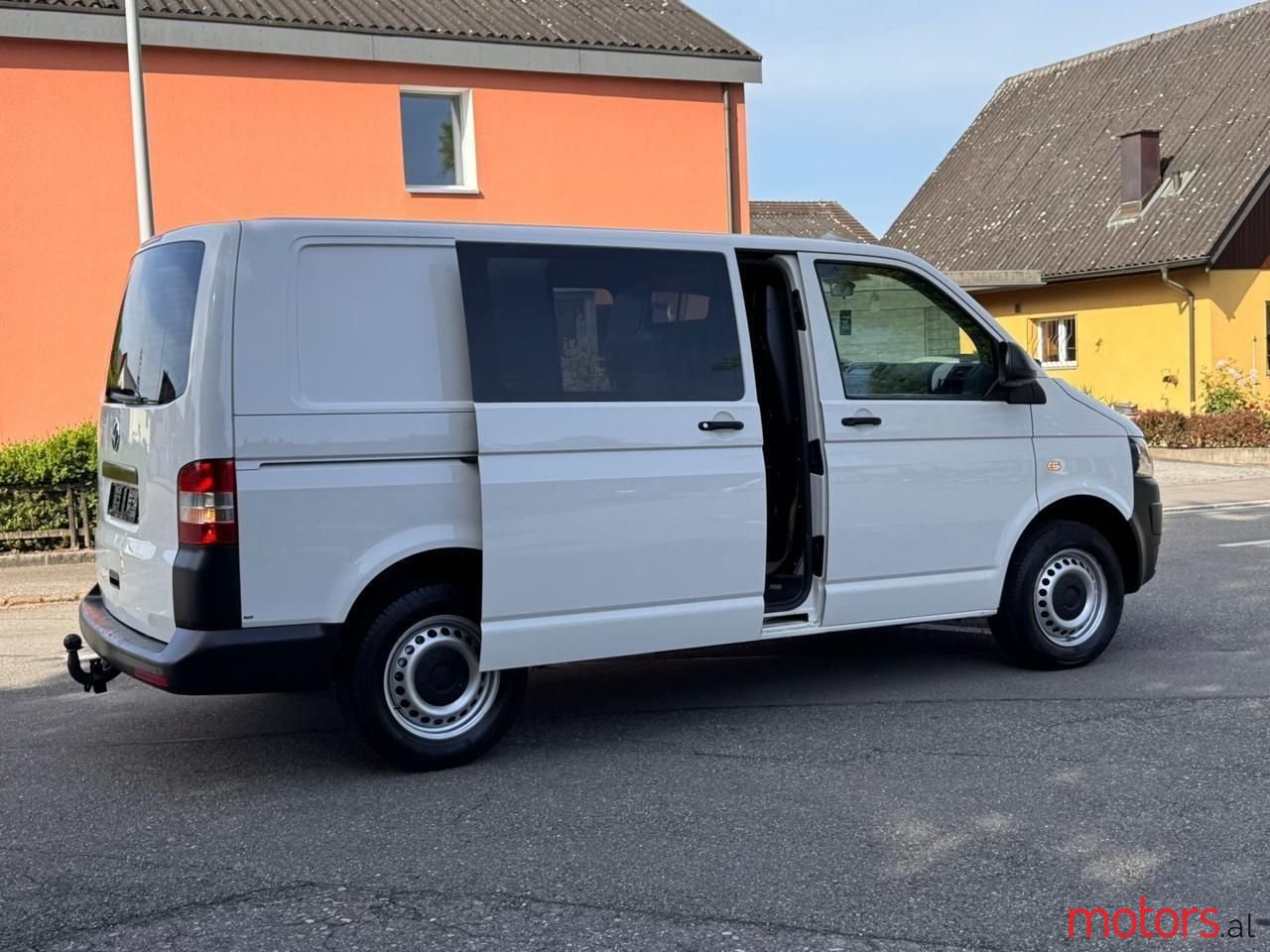 2015' Volkswagen T6 Transporter photo #6