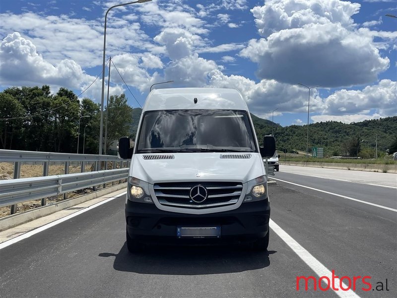 2014' Mercedes-Benz Sprinter photo #1