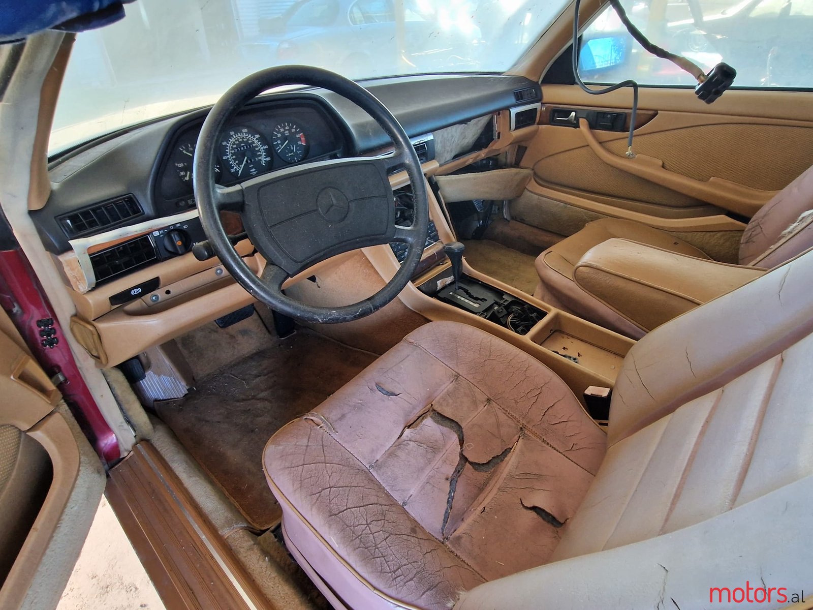 1988' Mercedes-Benz 560 photo #6