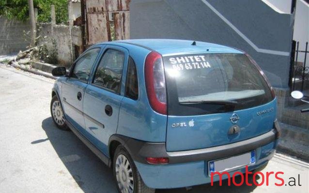 2001' Opel Corsa photo #2